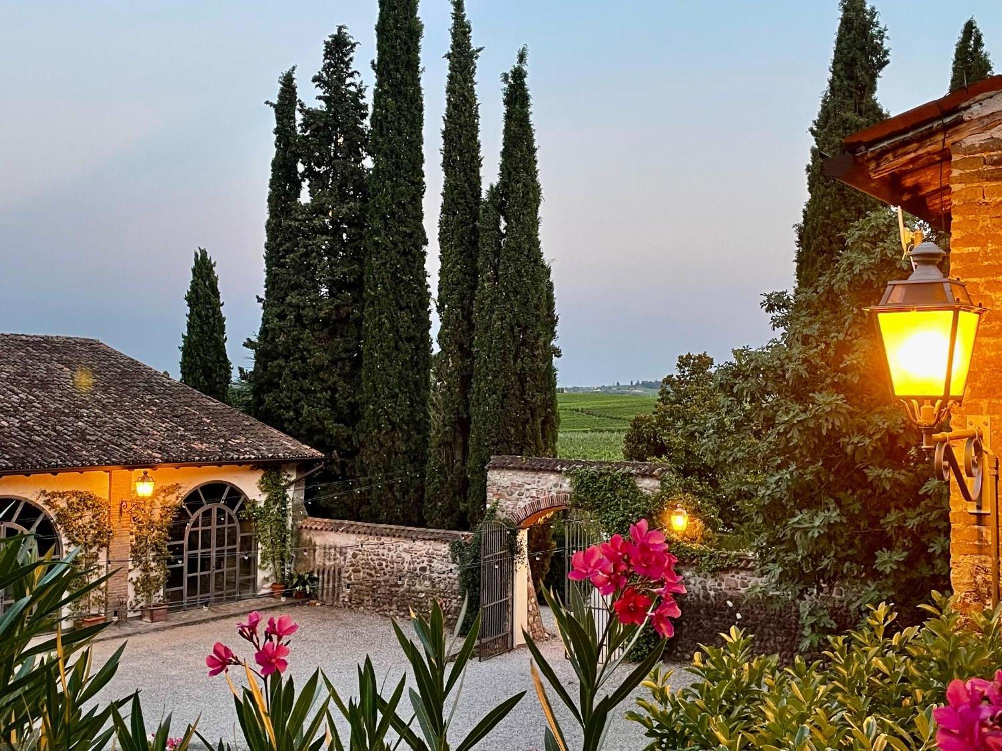 Agriturismo Antica Dimora Del Turco Sona Exterior photo