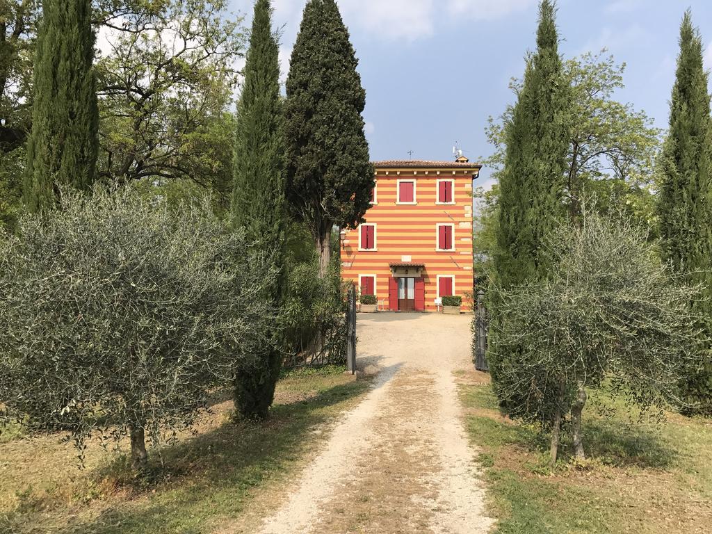 Agriturismo Antica Dimora Del Turco Sona Exterior photo
